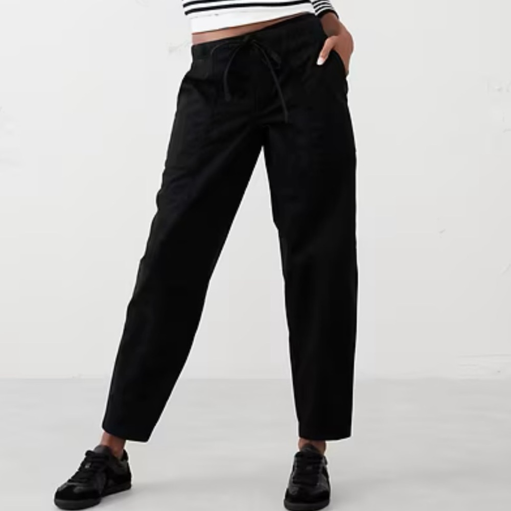 Tapered Chino black L NWT